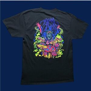 Mushroom Wizard Black Graphic Tee Mens Medium